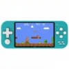 Конзола за игри STELS X20 Mini в светлозелен цвят показваща динамична сцена на екрана